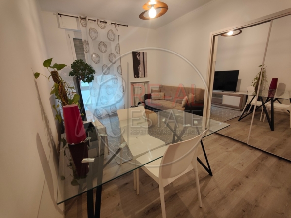 Alloggio zona ospedale ristrutturato repettorealestate1